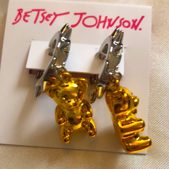 Betsey Johnson Silver Tone Punk And Spice Huggie Hoops Orange Gummy Bear Charm - Picture 9 of 12